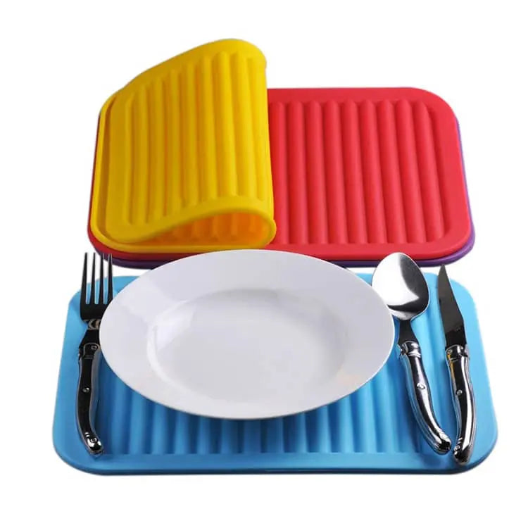 Zero Waste Co - Soft silicone tableware mat anti slip heat resistant kitchen pad dish coaster foldable