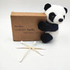 Save money and reduce waste with our Eco-Makeup Kit